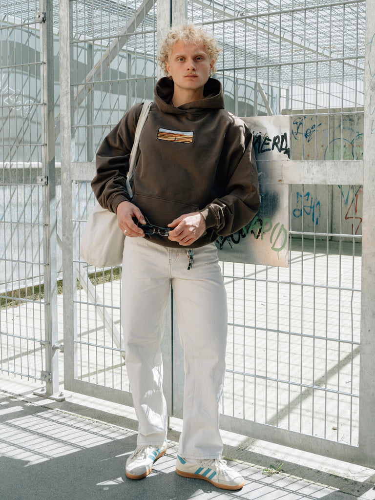 Serene Moments | Hoodie Washed Brown - maezen