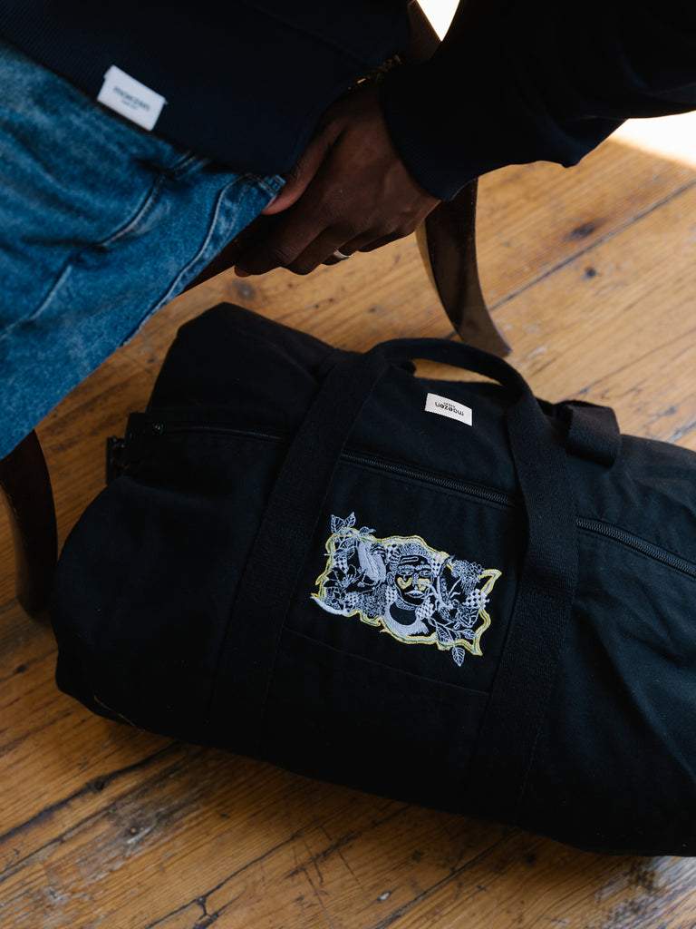 Summer Hearts | Travel Bag Black - maezen