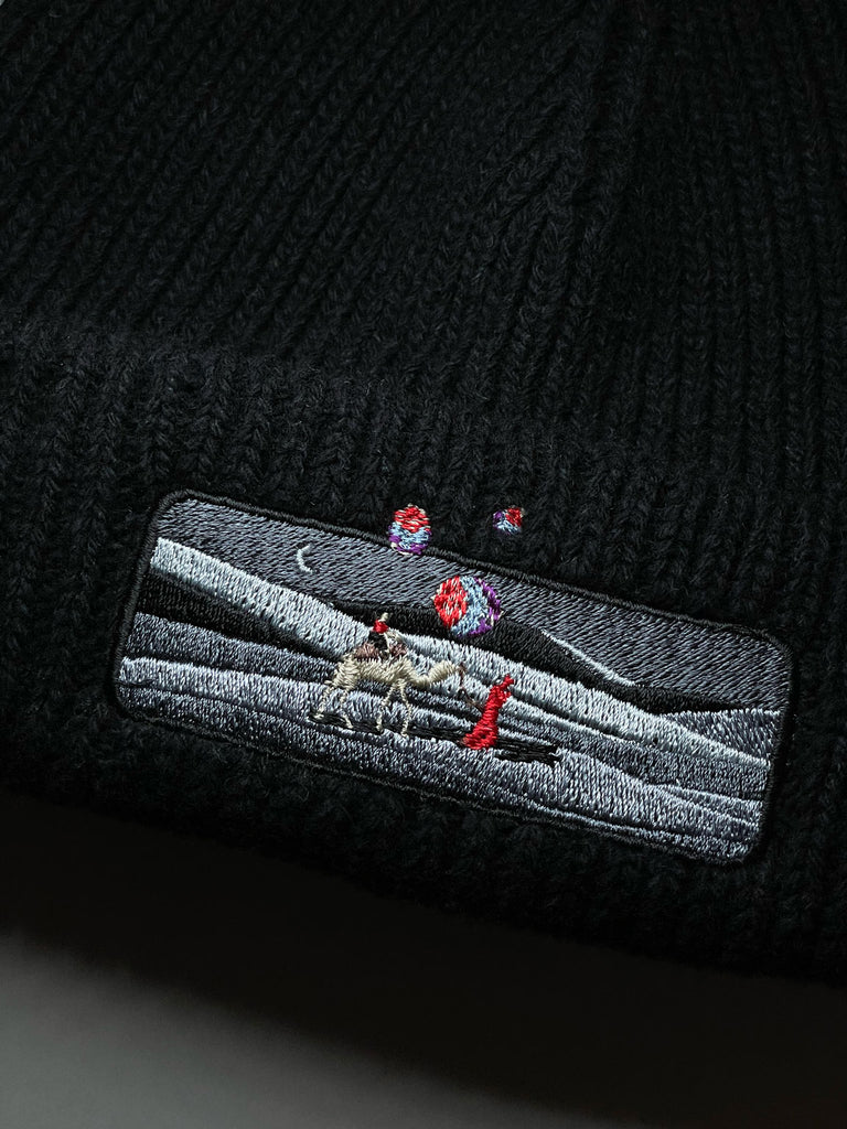 The Void Above | Beanie Black - maezen