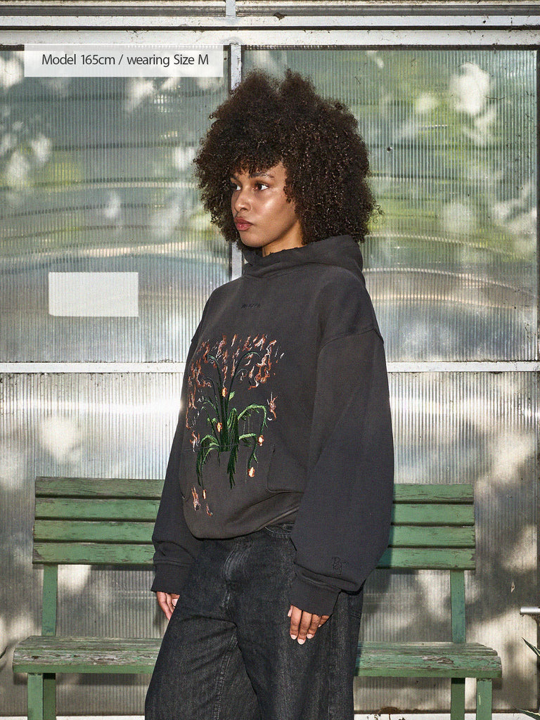 Flowers for You | Hoodie Washed Black - maezen