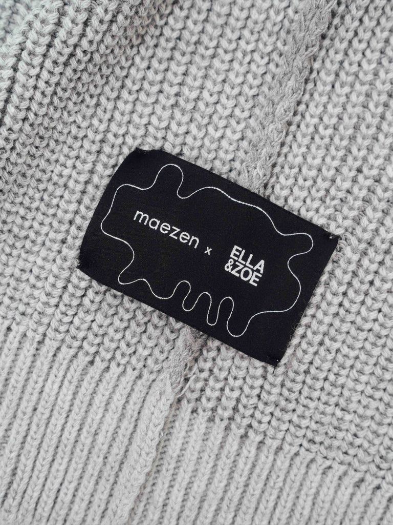 Tau | Reversible Knitted Sweater Light Grey - maezen